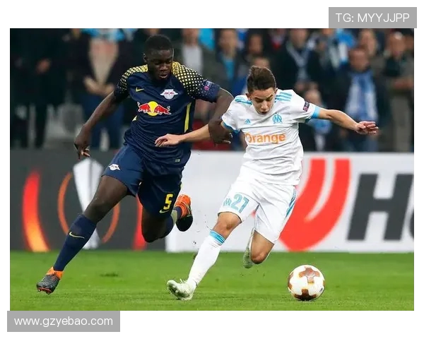 马赛与马竟精彩对决比分揭晓分析赛后表现与战术解析 马赛与马竟精彩对决比分揭晓分析赛后表现与战术解析