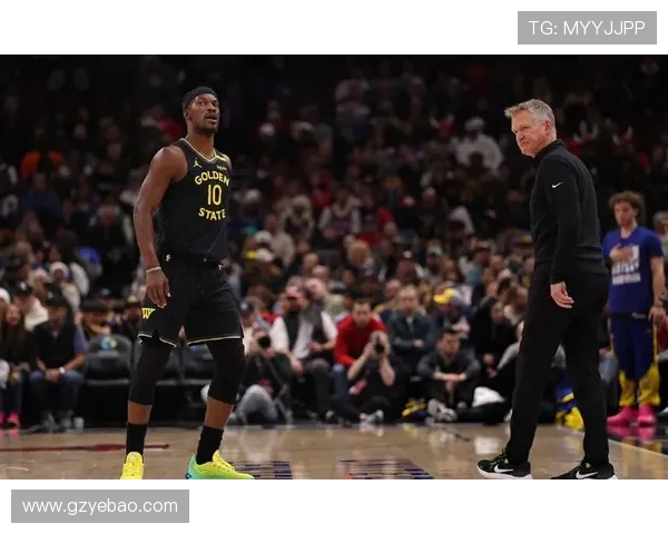 鹈鹕勇士对决精彩回顾NBA新赛季首战激情四溢