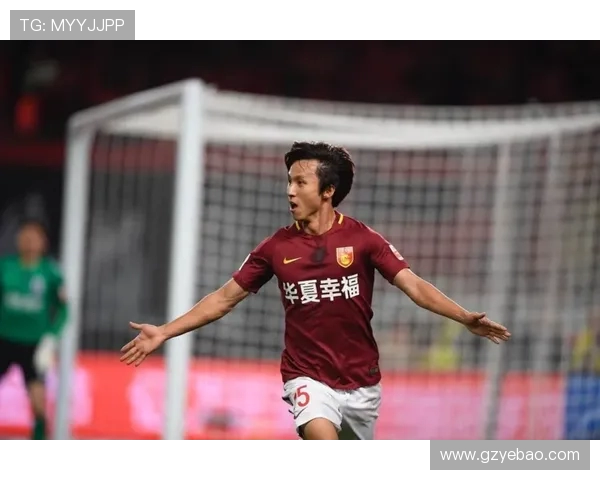 重庆网球队灵活性引发热议球迷与专家各执己见探讨争议背后真相 重庆网球队灵活性引发热议球迷与专家各执己见探讨争议背后真相